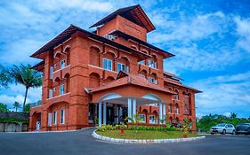 Kumbanad Heritage Hotel